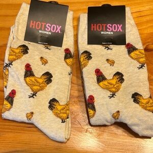 2 Pair Hot Sox Women's Chicken Pattern Socks - Tan